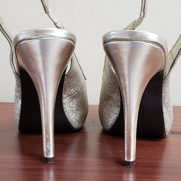 Lulu Townsend Gold Glittery Peep Toe Heels - Picture 7 of 8